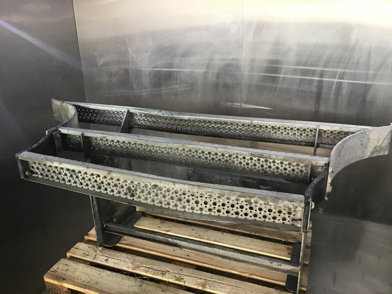 Liebherr Access Ladder - Кабина и интерьер: фото 1 Liebherr Access Ladder - Кабина и интерьер: фото 1