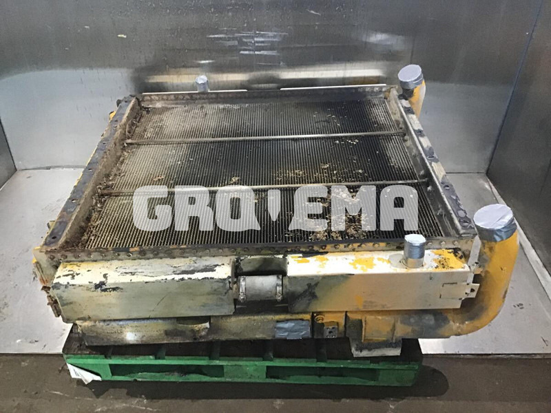 Liebherr Combined Radiator - Радиатор: фото 2 Liebherr Combined Radiator - Радиатор: фото 2