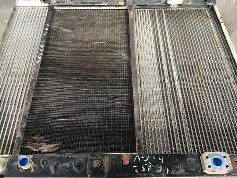 Liebherr Combined Radiator - Решётка радиатора: фото 2 Liebherr Combined Radiator - Решётка радиатора: фото 2