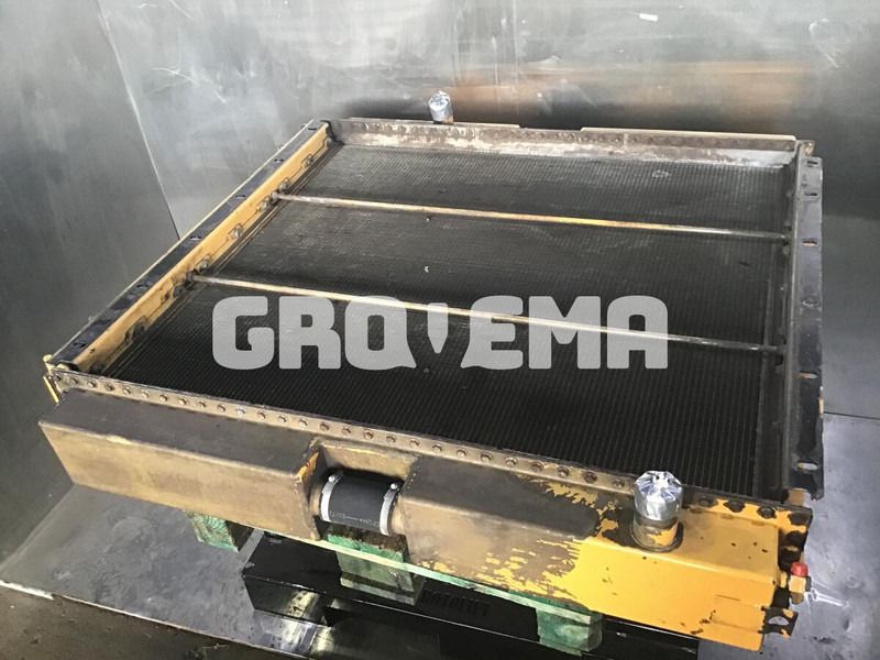 Радиатор Liebherr Combined Radiator: фото 1