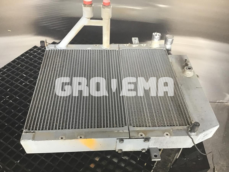 Liebherr Combined Radiator - Радиатор: фото 1 Liebherr Combined Radiator - Радиатор: фото 1