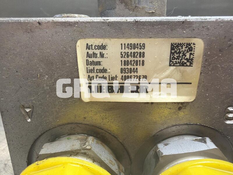 Liebherr Control Block - Головка блока: фото 3 Liebherr Control Block - Головка блока: фото 3