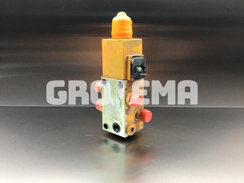 Liebherr Directional Control Valve - Гидравлика: фото 3 Liebherr Directional Control Valve - Гидравлика: фото 3