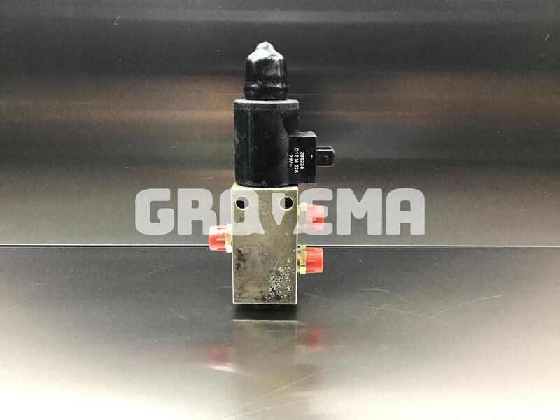 Liebherr Directional Control Valve - Гидравлика: фото 1 Liebherr Directional Control Valve - Гидравлика: фото 1
