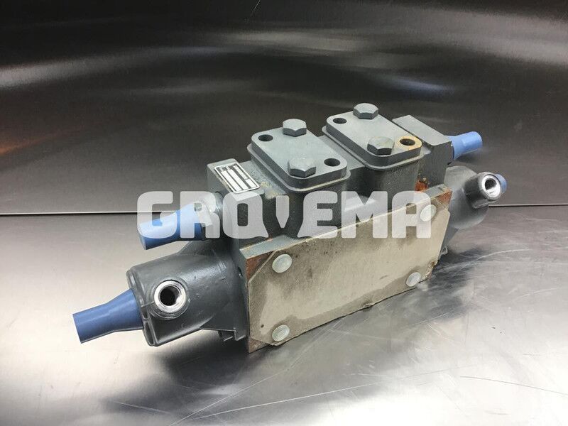 Liebherr Directional Control Valve - Гидравлика: фото 1 Liebherr Directional Control Valve - Гидравлика: фото 1