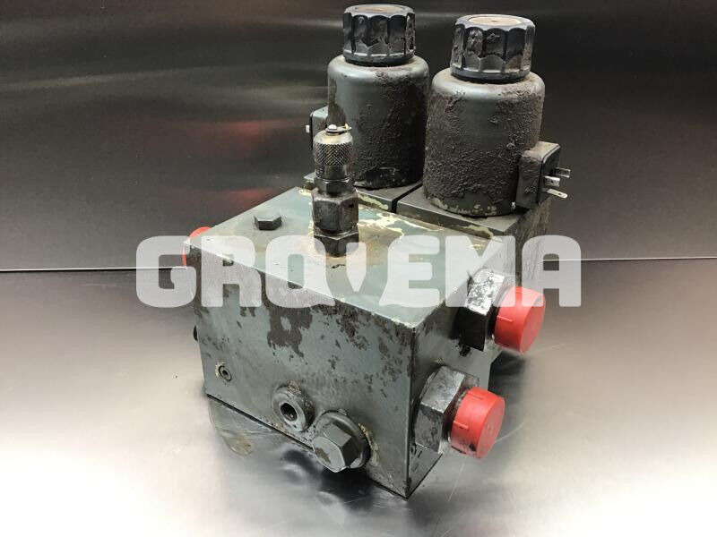 Liebherr Directional Control Valve - Гидравлика: фото 2 Liebherr Directional Control Valve - Гидравлика: фото 2