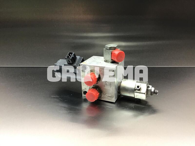 Liebherr Directional Control Valve - Гидравлика: фото 1 Liebherr Directional Control Valve - Гидравлика: фото 1