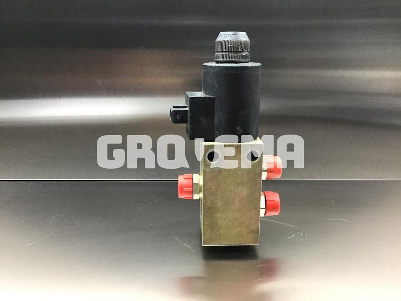 Liebherr Directional Control Valve - Гидравлика: фото 1 Liebherr Directional Control Valve - Гидравлика: фото 1