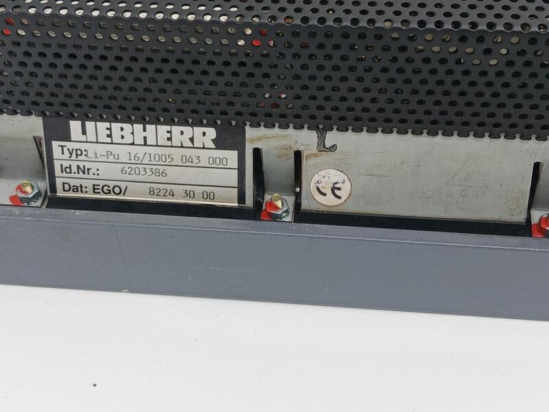 Liebherr Display/Keyboard - Электрическая система: фото 3 Liebherr Display/Keyboard - Электрическая система: фото 3