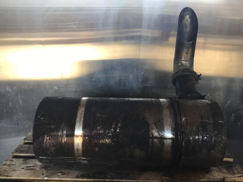 Liebherr Exhaust - Глушитель: фото 1 Liebherr Exhaust - Глушитель: фото 1