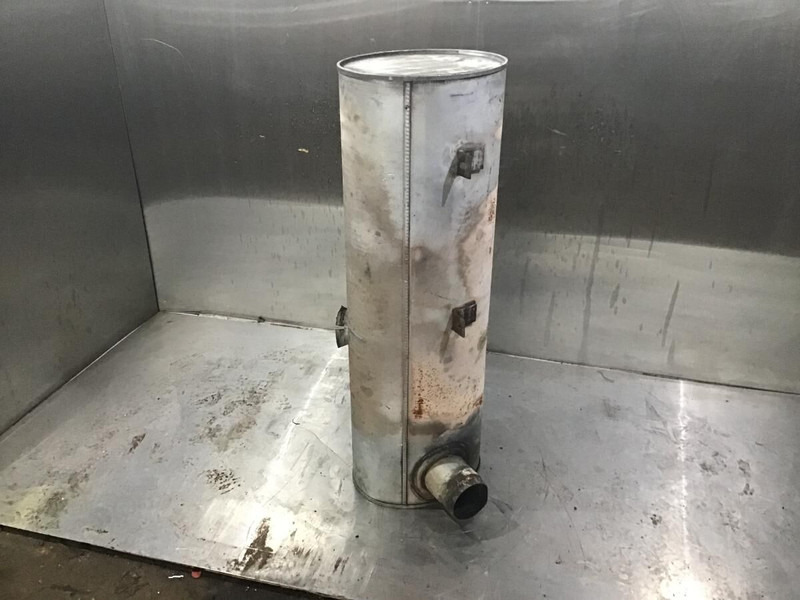 Liebherr Exhaust Silencer - Глушитель: фото 1 Liebherr Exhaust Silencer - Глушитель: фото 1