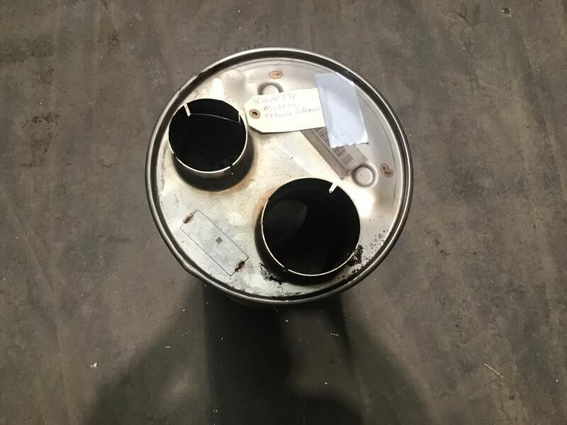 Liebherr Exhaust Silencer - Глушитель: фото 2 Liebherr Exhaust Silencer - Глушитель: фото 2