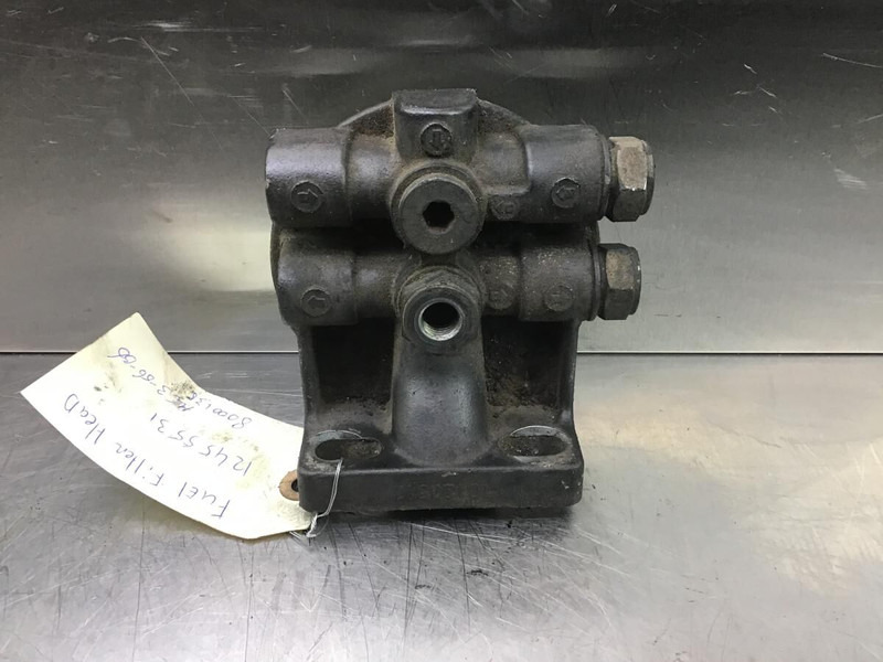 Liebherr Filter Head - Двигатель и запчасти: фото 2 Liebherr Filter Head - Двигатель и запчасти: фото 2