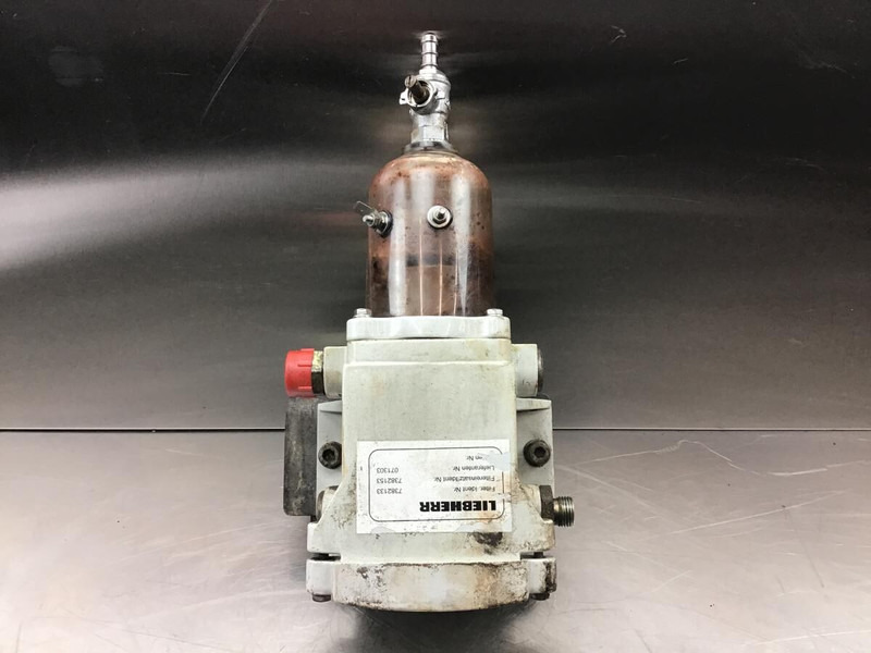 Liebherr Fuel Filter - Топливный фильтр: фото 1 Liebherr Fuel Filter - Топливный фильтр: фото 1