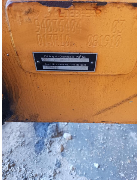 Liebherr Industrial Boom 7,1 M - Кузов и экстерьер: фото 1 Liebherr Industrial Boom 7,1 M - Кузов и экстерьер: фото 1