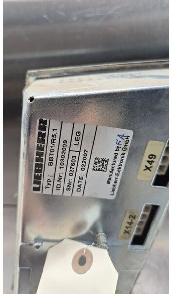 Приборная панель Liebherr Keyboard: фото 1