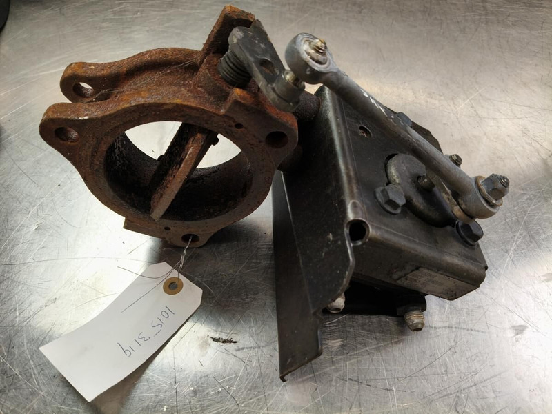 Liebherr LH150 M - Глушитель/ Выхлопная система: фото 1 Liebherr LH150 M - Глушитель/ Выхлопная система: фото 1