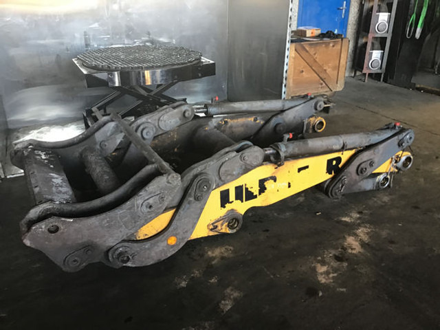 Liebherr Lifting Frame - Сцепное устройство: фото 1 Liebherr Lifting Frame - Сцепное устройство: фото 1