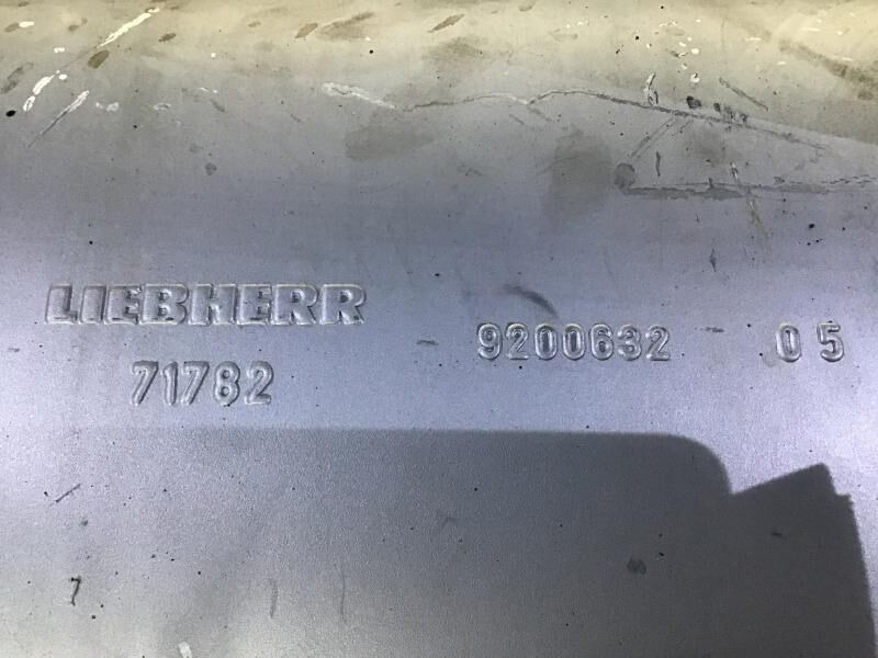 Liebherr - Глушитель: фото 3 Liebherr - Глушитель: фото 3