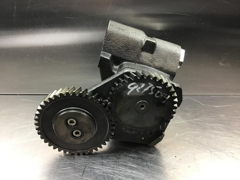 Liebherr Oil Pump - Масляный насос: фото 1 Liebherr Oil Pump - Масляный насос: фото 1