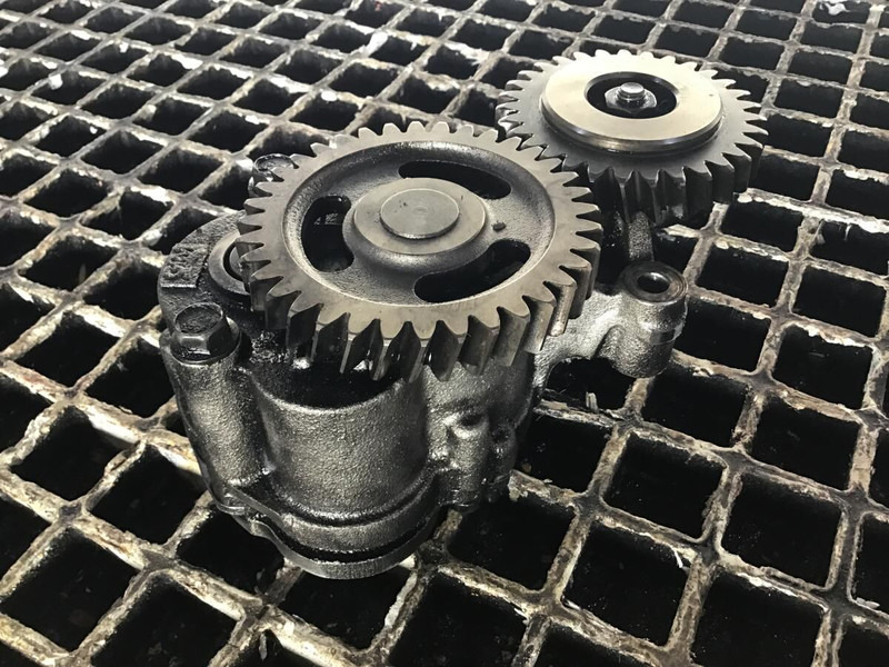 Liebherr Oil Pump - Масляный насос: фото 1 Liebherr Oil Pump - Масляный насос: фото 1