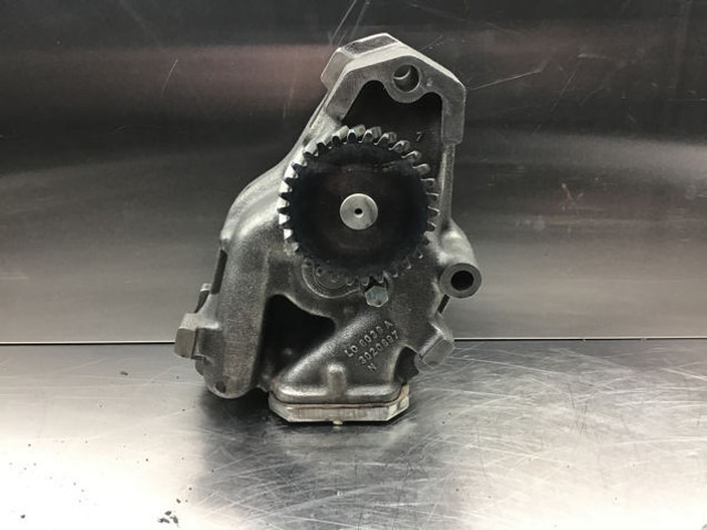 Liebherr Oil Pump - Масляный насос: фото 3 Liebherr Oil Pump - Масляный насос: фото 3