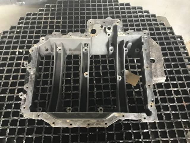 Liebherr Oil Sump - Масляный фильтр: фото 5 Liebherr Oil Sump - Масляный фильтр: фото 5