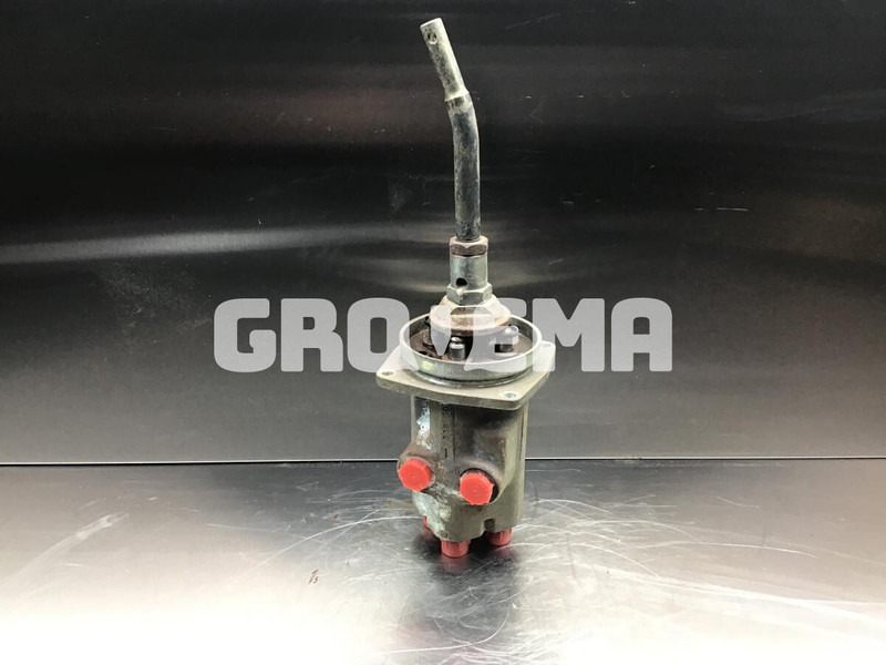 Liebherr Pilot Control Unit - Рычаг переключения передач: фото 1 Liebherr Pilot Control Unit - Рычаг переключения передач: фото 1