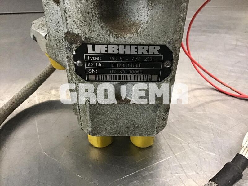 Liebherr Pilot Control Unit - Гидравлика: фото 2 Liebherr Pilot Control Unit - Гидравлика: фото 2