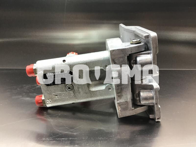 Liebherr Pilot Control Unit - Педаль: фото 3 Liebherr Pilot Control Unit - Педаль: фото 3