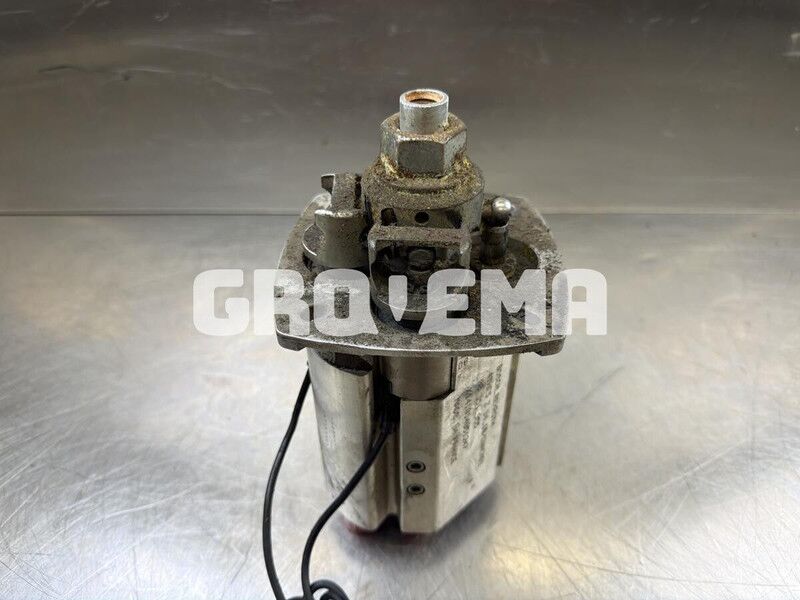 Liebherr Pilot Control Unit - Гидравлика: фото 1 Liebherr Pilot Control Unit - Гидравлика: фото 1