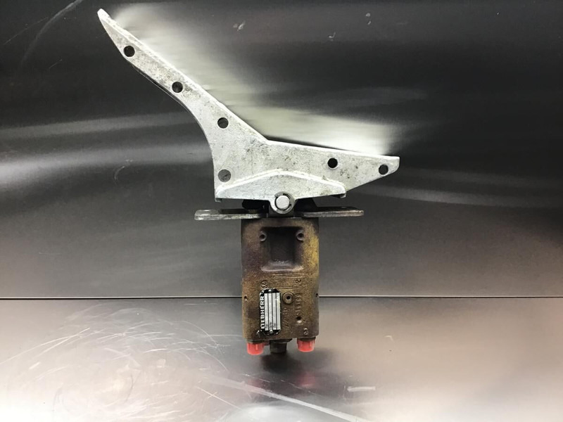 Педаль Liebherr Pilot Control Unit: фото 1