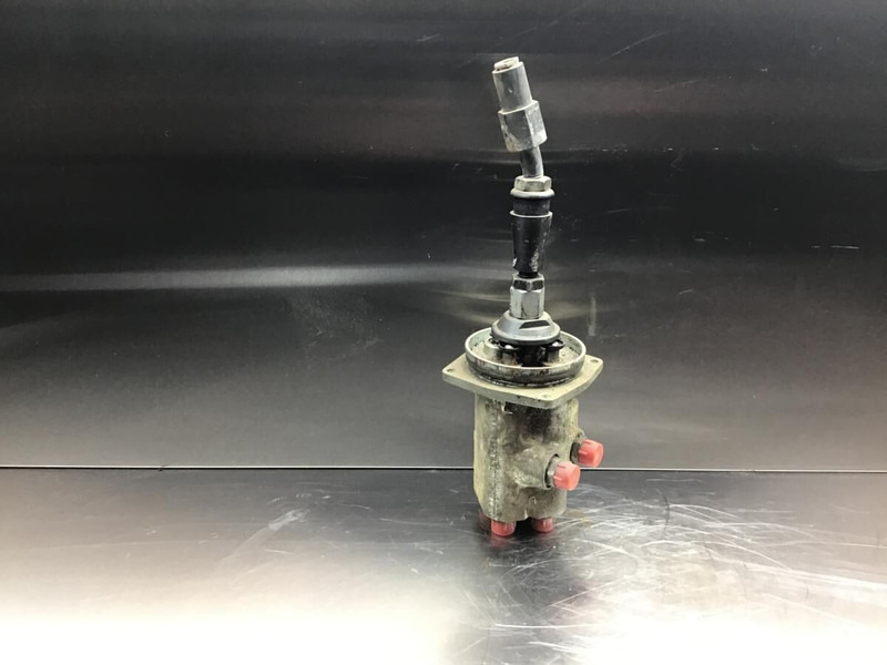 Liebherr Pilot Control Unit - Приборная панель: фото 2 Liebherr Pilot Control Unit - Приборная панель: фото 2