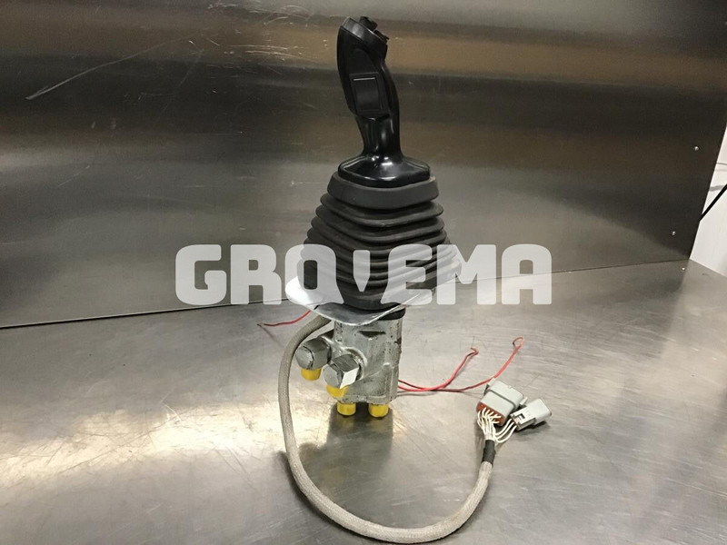 Liebherr Pilot Control Unit - Гидравлика: фото 3 Liebherr Pilot Control Unit - Гидравлика: фото 3