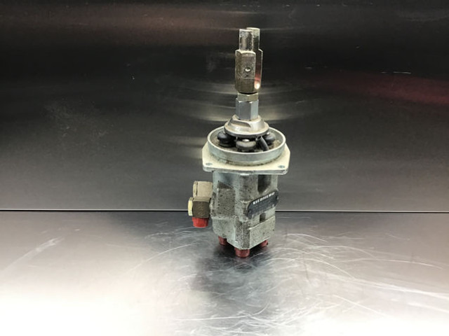 Гидравлика Liebherr Pilot Control Unit: фото 1