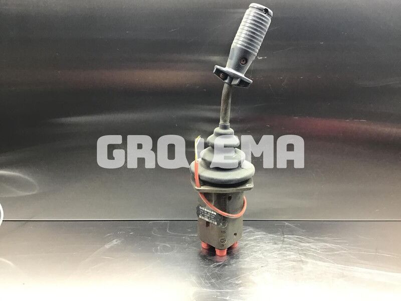 Liebherr Pilot Control Unit - Гидравлика: фото 2 Liebherr Pilot Control Unit - Гидравлика: фото 2