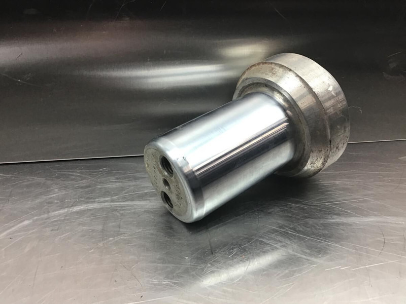 Liebherr Pin - Двигатель и запчасти: фото 3 Liebherr Pin - Двигатель и запчасти: фото 3