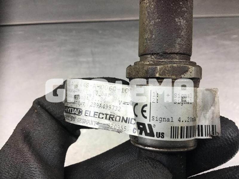Liebherr Pressure Transmitter - Сенсор: фото 2 Liebherr Pressure Transmitter - Сенсор: фото 2