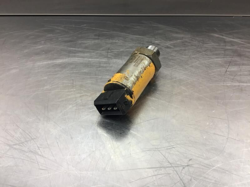 Liebherr Pressure Transmitter - Сенсор: фото 2 Liebherr Pressure Transmitter - Сенсор: фото 2