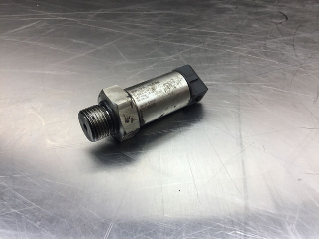Сенсор Liebherr Pressure Transmitter: фото 1
