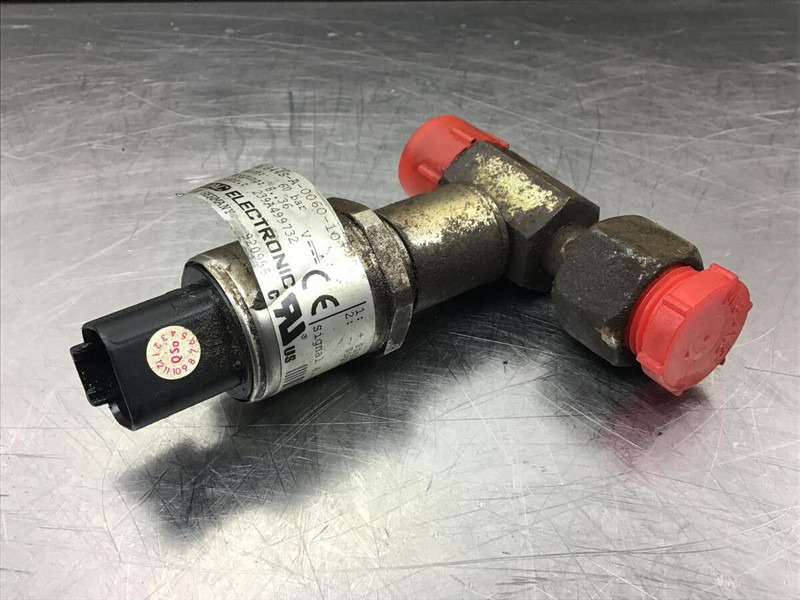 Liebherr Pressure Transmitter - Сенсор: фото 3 Liebherr Pressure Transmitter - Сенсор: фото 3