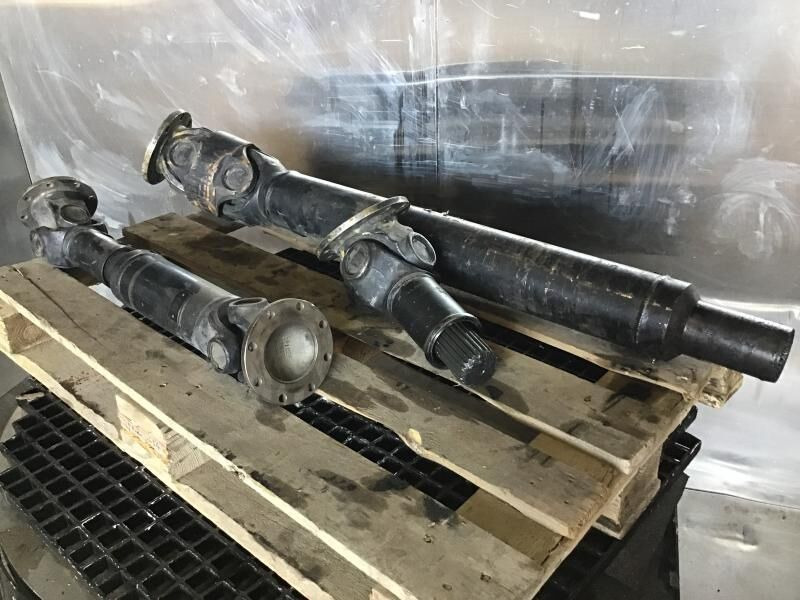 Liebherr Propellor Shaft - Приводный вал: фото 2 Liebherr Propellor Shaft - Приводный вал: фото 2