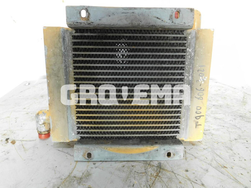 Liebherr R900 Li / A900 ZW / A900 Li - Масляный радиатор: фото 1 Liebherr R900 Li / A900 ZW / A900 Li - Масляный радиатор: фото 1