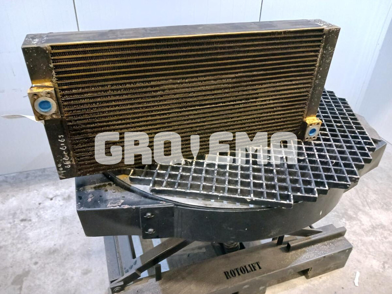 Liebherr R904 / A904 Li - Масляный радиатор: фото 1 Liebherr R904 / A904 Li - Масляный радиатор: фото 1