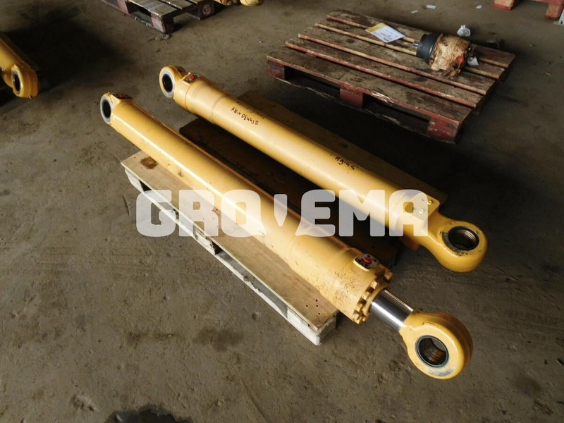 Liebherr R914B / R914 / R924 / R914C - Гидравлический цилиндр: фото 2 Liebherr R914B / R914 / R924 / R914C - Гидравлический цилиндр: фото 2