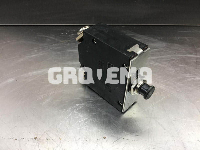 Liebherr R924 COMPACT / R954B - Приборная панель: фото 1 Liebherr R924 COMPACT / R954B - Приборная панель: фото 1