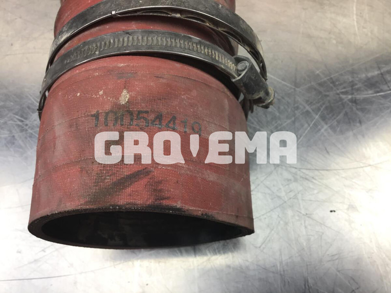 Liebherr R944 / R954B / R964B / R964C / R974B / R974C / R976 / A954 Li / A954B Li / R974 / R942 LI / R954 - Впускная труба: фото 3 Liebherr R944 / R954B / R964B / R964C / R974B / R974C / R976 / A954 Li / A954B Li / R974 / R942 LI / R954 - Впускная труба: фото 3