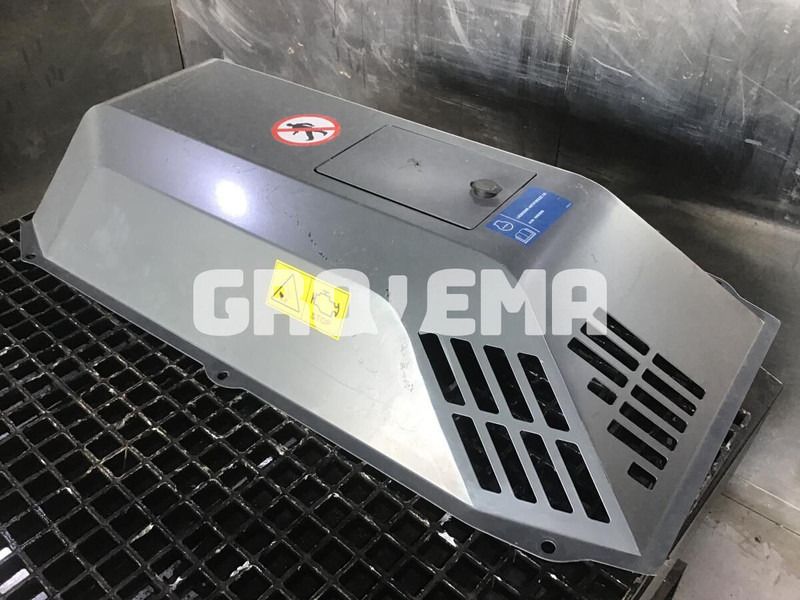 Liebherr Radiator Hood - Двигатель и запчасти: фото 2 Liebherr Radiator Hood - Двигатель и запчасти: фото 2
