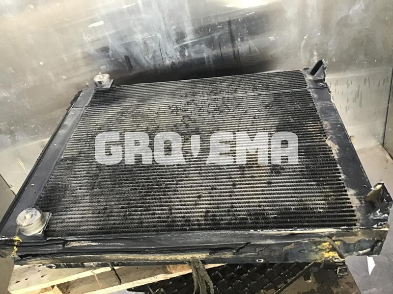 Liebherr Radiator - Масляный радиатор: фото 1 Liebherr Radiator - Масляный радиатор: фото 1