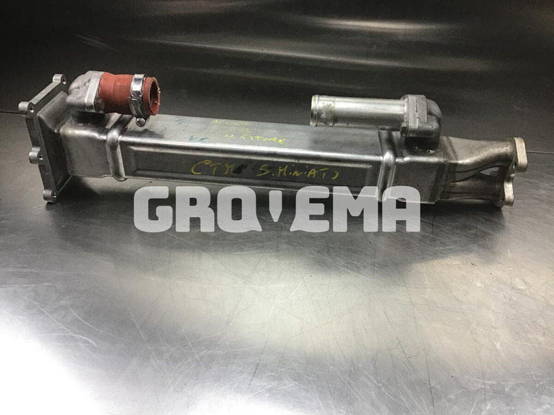 Liebherr Radiator - Радиатор: фото 3 Liebherr Radiator - Радиатор: фото 3